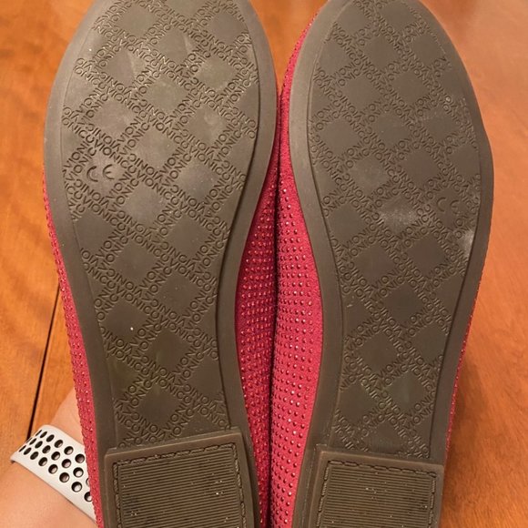 Vionic Red Flats with Rhinestone Detailing - Picture 7 of 8
